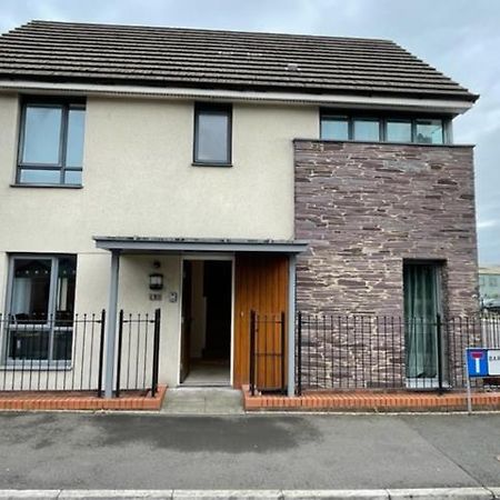 Holiday Home In Cardiff. Sleeps 6 المظهر الخارجي الصورة