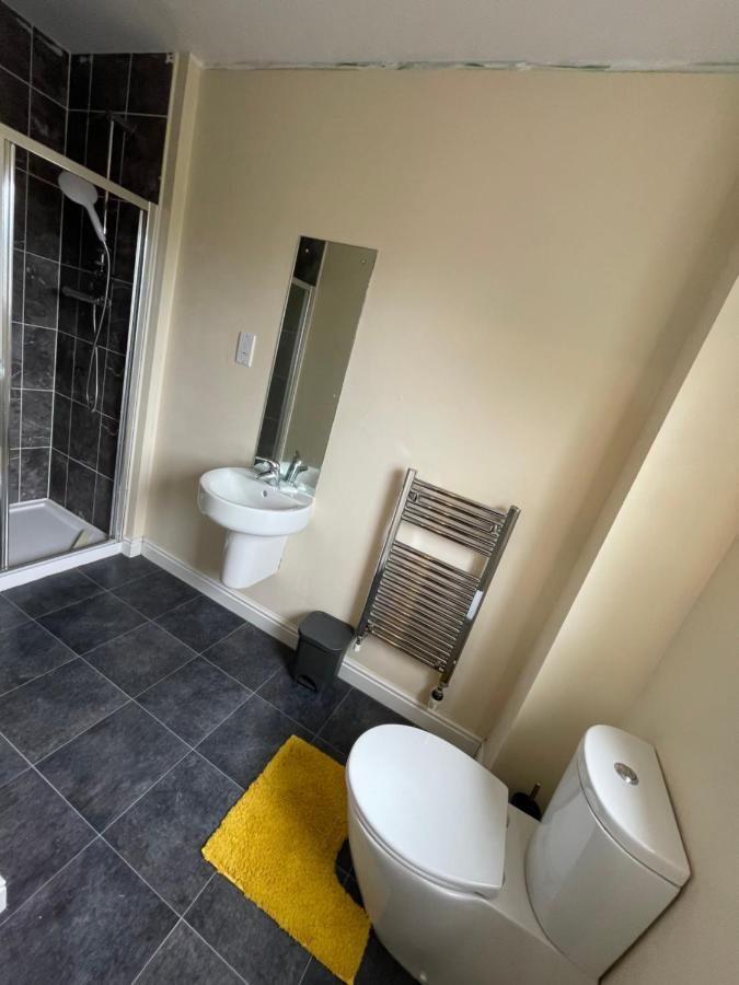 Holiday Home In Cardiff. Sleeps 6 المظهر الخارجي الصورة