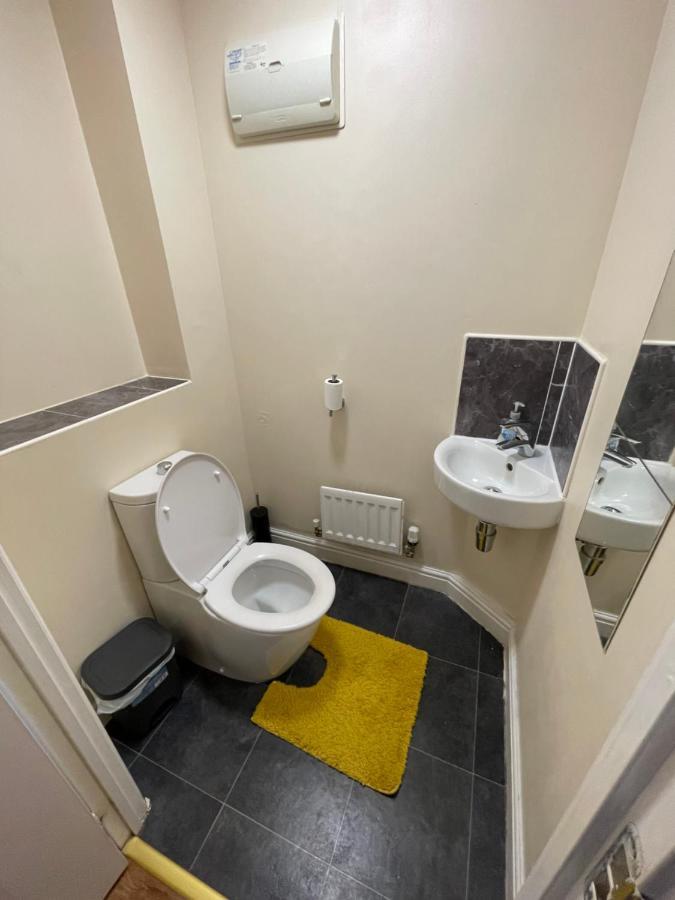 Holiday Home In Cardiff. Sleeps 6 المظهر الخارجي الصورة