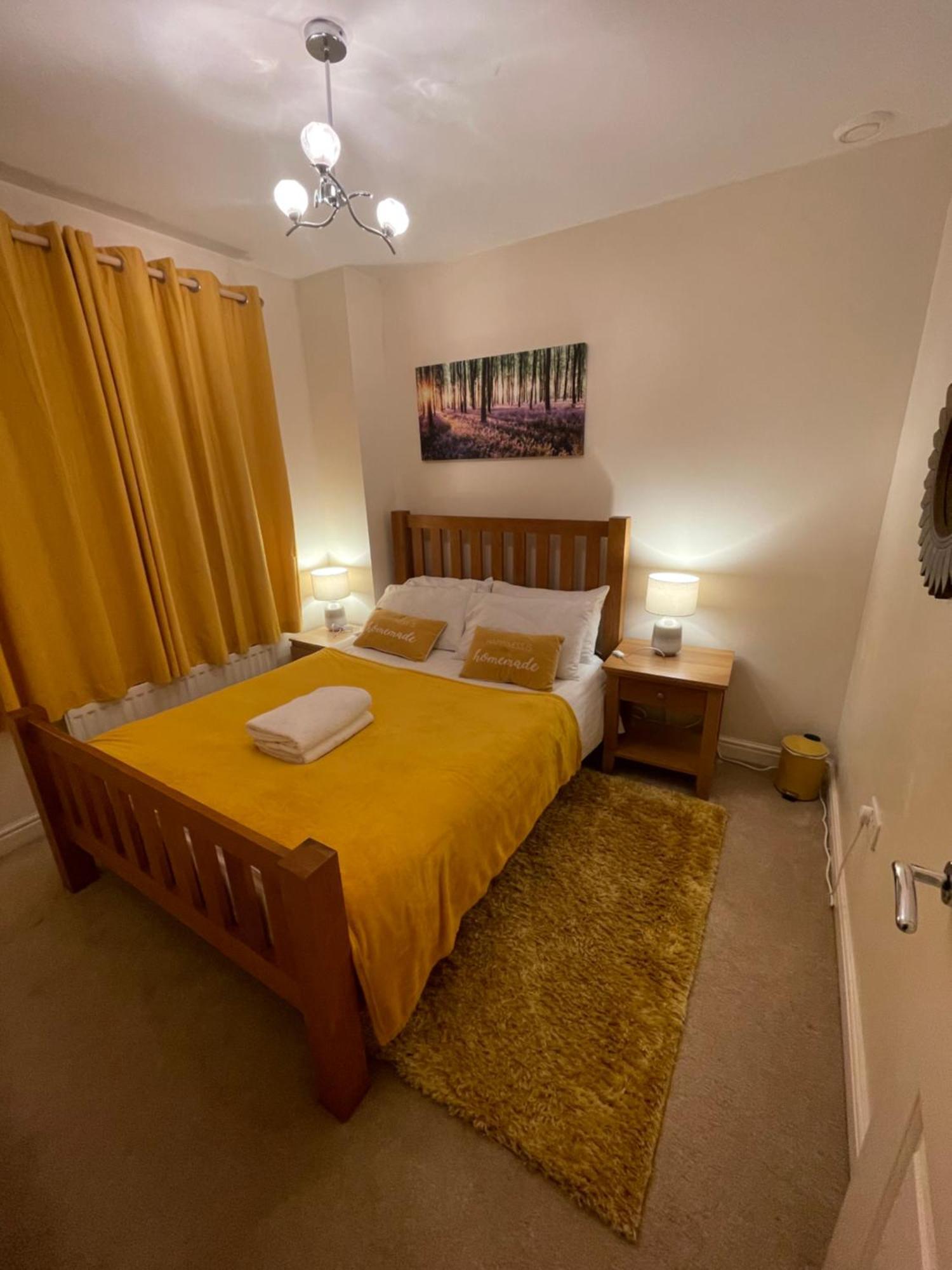 Holiday Home In Cardiff. Sleeps 6 المظهر الخارجي الصورة