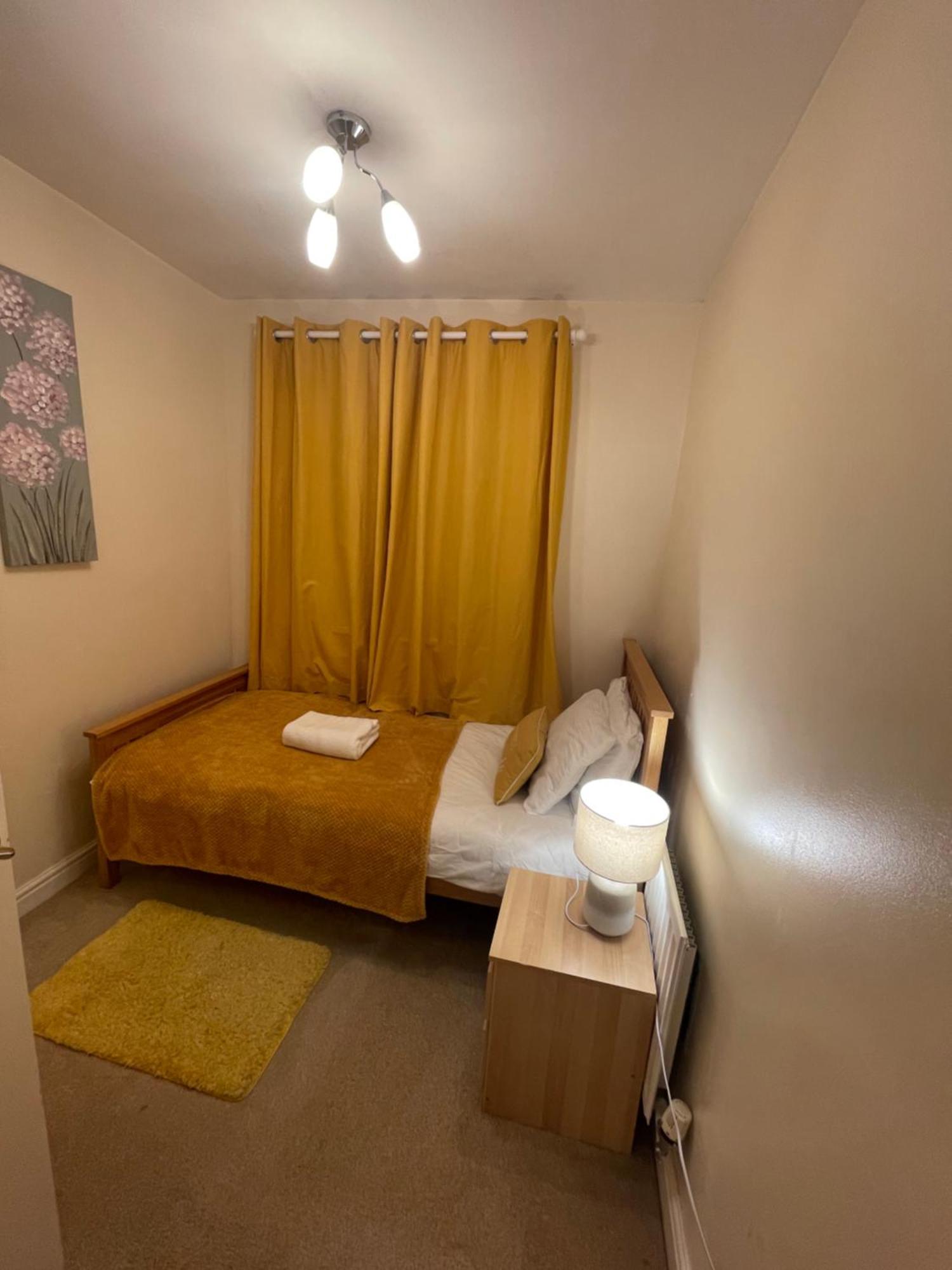 Holiday Home In Cardiff. Sleeps 6 المظهر الخارجي الصورة